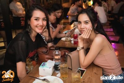 Mocca Garden x T-Bone at 20Something Bar — photo 6