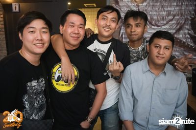Mocca Garden x T-Bone at 20Something Bar — photo 11