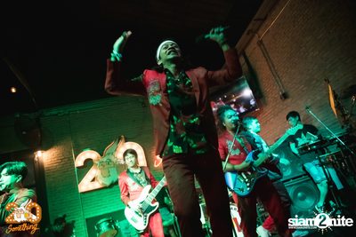 Mocca Garden x T-Bone at 20Something Bar — photo 20