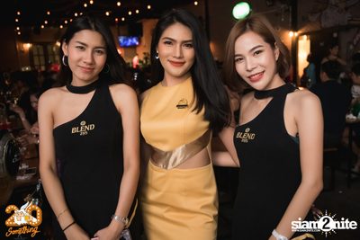Mocca Garden x T-Bone at 20Something Bar — photo 44