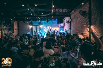 Mocca Garden x T-Bone at 20Something Bar — photo 50