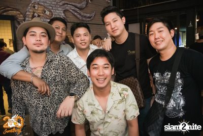 Mocca Garden x T-Bone at 20Something Bar — photo 58