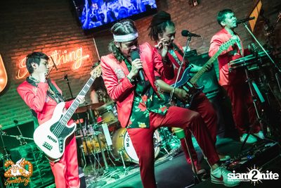 Mocca Garden x T-Bone at 20Something Bar — photo 71