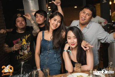 Mocca Garden x T-Bone at 20Something Bar — photo 108