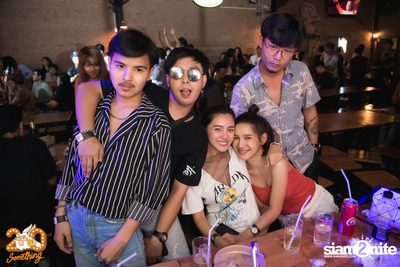 Mocca Garden x T-Bone at 20Something Bar — photo 111