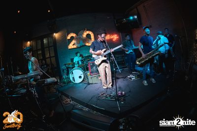 Mocca Garden x T-Bone at 20Something Bar — photo 113