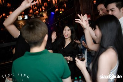 BLING IT กับ Bangkok Invaders ที่ ซิง ซิง เธียเตอร์ — photo 41