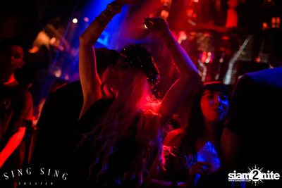 BLING IT กับ Bangkok Invaders ที่ ซิง ซิง เธียเตอร์ — photo 81