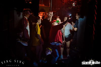 BLING IT กับ Bangkok Invaders ที่ ซิง ซิง เธียเตอร์ — photo 131