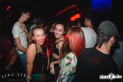 BLING IT กับ Bangkok Invaders ที่ ซิง ซิง เธียเตอร์ — photo 147