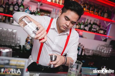 Ladies Night at Favela Thonglor — photo 9