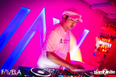 Ladies Night at Favela Thonglor — photo 66