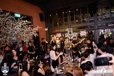 Atom Chanakan at AINU Bar — photo 16