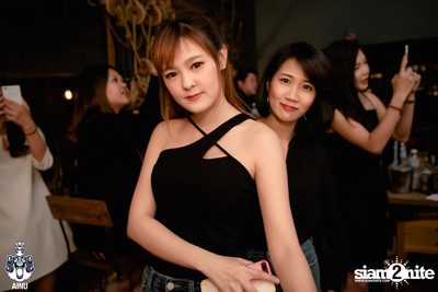 Atom Chanakan at AINU Bar — photo 18