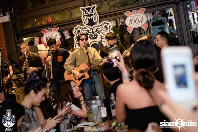 Atom Chanakan at AINU Bar — photo 20