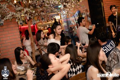 Atom Chanakan at AINU Bar — photo 23