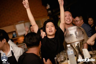 Atom Chanakan at AINU Bar — photo 34