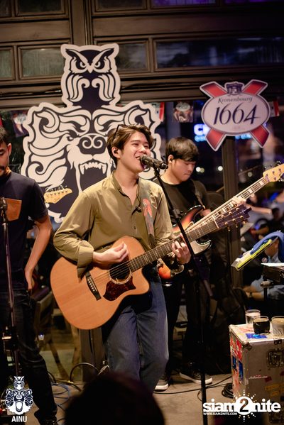 Atom Chanakan at AINU Bar — photo 47
