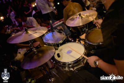 Atom Chanakan at AINU Bar — photo 58