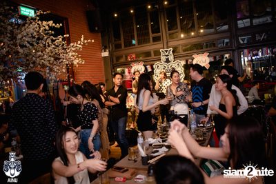 Atom Chanakan at AINU Bar — photo 115