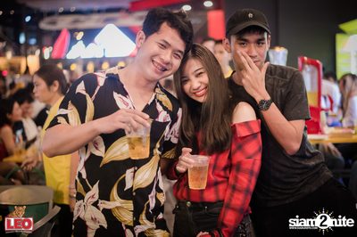 Singha Beer Garden w/ ETC. at CentralWorld — photo 99