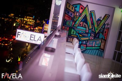 Friday Night at Favela Thonglor — photo 3