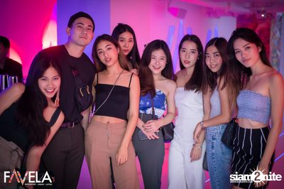 Friday Night at Favela Thonglor — photo 9