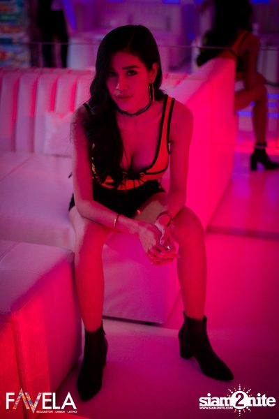 Friday Night at Favela Thonglor — photo 15