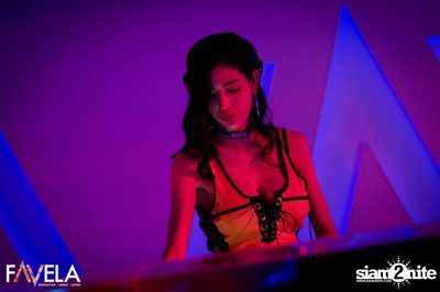 Friday Night at Favela Thonglor — photo 49