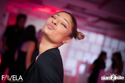 Friday Night at Favela Thonglor — photo 77