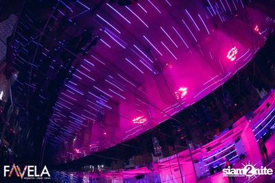 Saturday Night at Favela Thonglor — photo 2