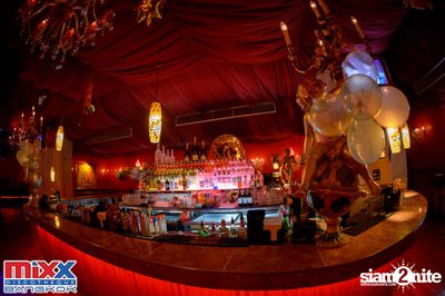Sugar n Cream at MIXX Bangkok — photo 12