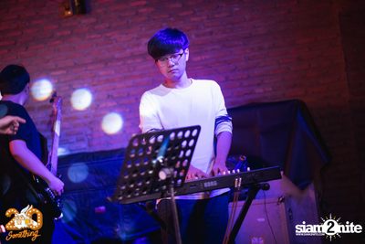 Jetset'er at 20Something Bar — photo 15