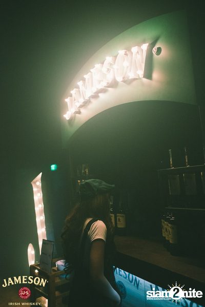 JAMnight Live! กับ Ash ที่ ไลฟ์ อาร์ซีน่า — photo 13