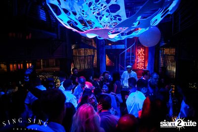 BLING IT กับ Bangkok Invaders 2nd Anniversary — photo 54