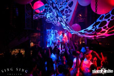 BLING IT กับ Bangkok Invaders 2nd Anniversary — photo 70