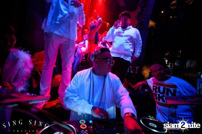 BLING IT กับ Bangkok Invaders 2nd Anniversary — photo 123