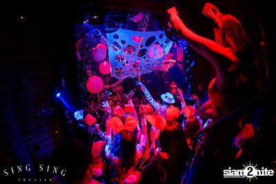 BLING IT กับ Bangkok Invaders 2nd Anniversary — photo 143