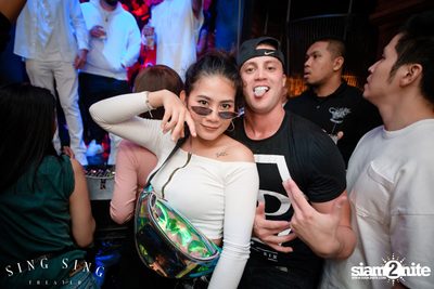 BLING IT กับ Bangkok Invaders 2nd Anniversary — photo 160