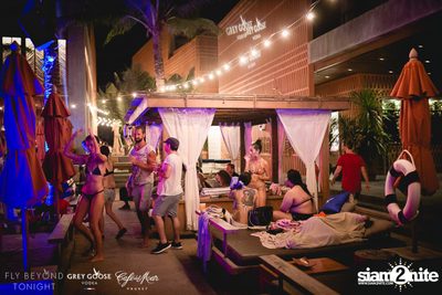 Fly Beyond Tonight กับ 2manydjs ที่ คาเฟ่ เดล มาร์ ภูเก็ต — photo 74
