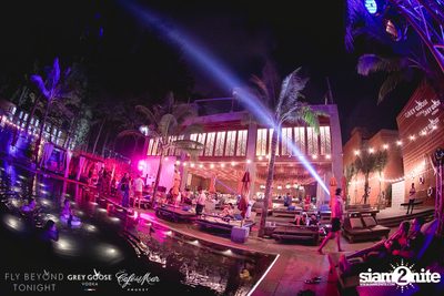 Fly Beyond Tonight กับ 2manydjs ที่ คาเฟ่ เดล มาร์ ภูเก็ต — photo 86