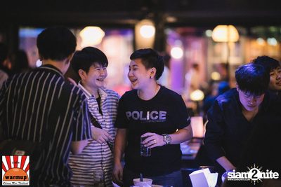 Give Me Five ที่ วอร์ม อัพ คาเฟ่ เชียงใหม่ — photo 41