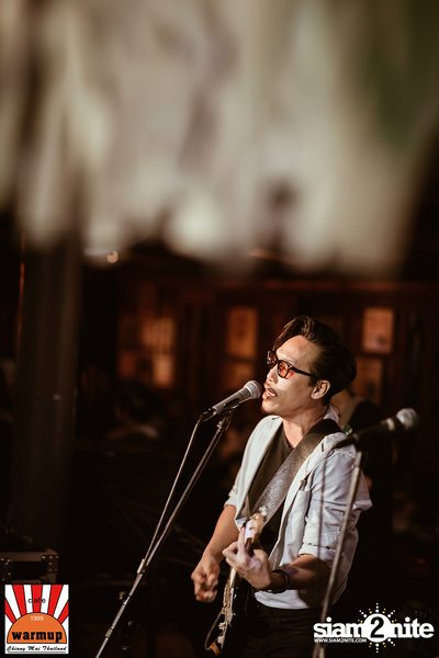 Give Me Five ที่ วอร์ม อัพ คาเฟ่ เชียงใหม่ — photo 46