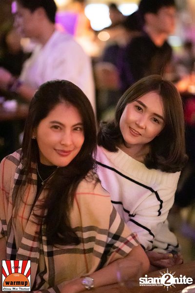 Give Me Five ที่ วอร์ม อัพ คาเฟ่ เชียงใหม่ — photo 48