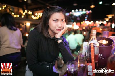 Give Me Five ที่ วอร์ม อัพ คาเฟ่ เชียงใหม่ — photo 50
