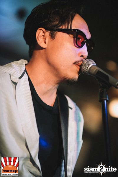 Give Me Five ที่ วอร์ม อัพ คาเฟ่ เชียงใหม่ — photo 54
