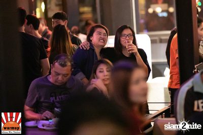Give Me Five ที่ วอร์ม อัพ คาเฟ่ เชียงใหม่ — photo 73