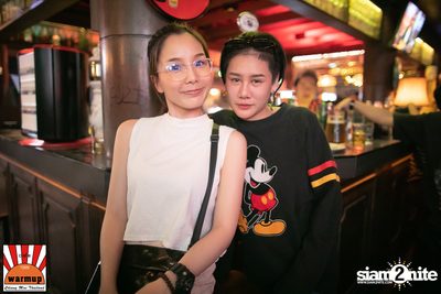 Give Me Five ที่ วอร์ม อัพ คาเฟ่ เชียงใหม่ — photo 85