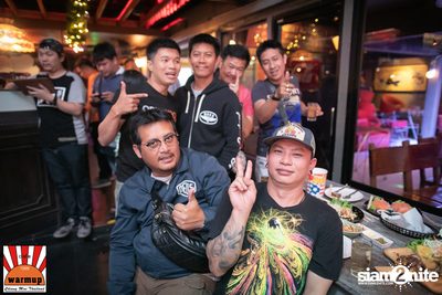 Give Me Five ที่ วอร์ม อัพ คาเฟ่ เชียงใหม่ — photo 94