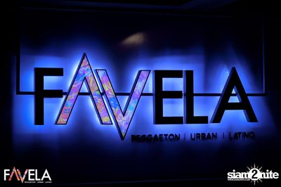 Friday Night at Favela Thonglor — photo 1